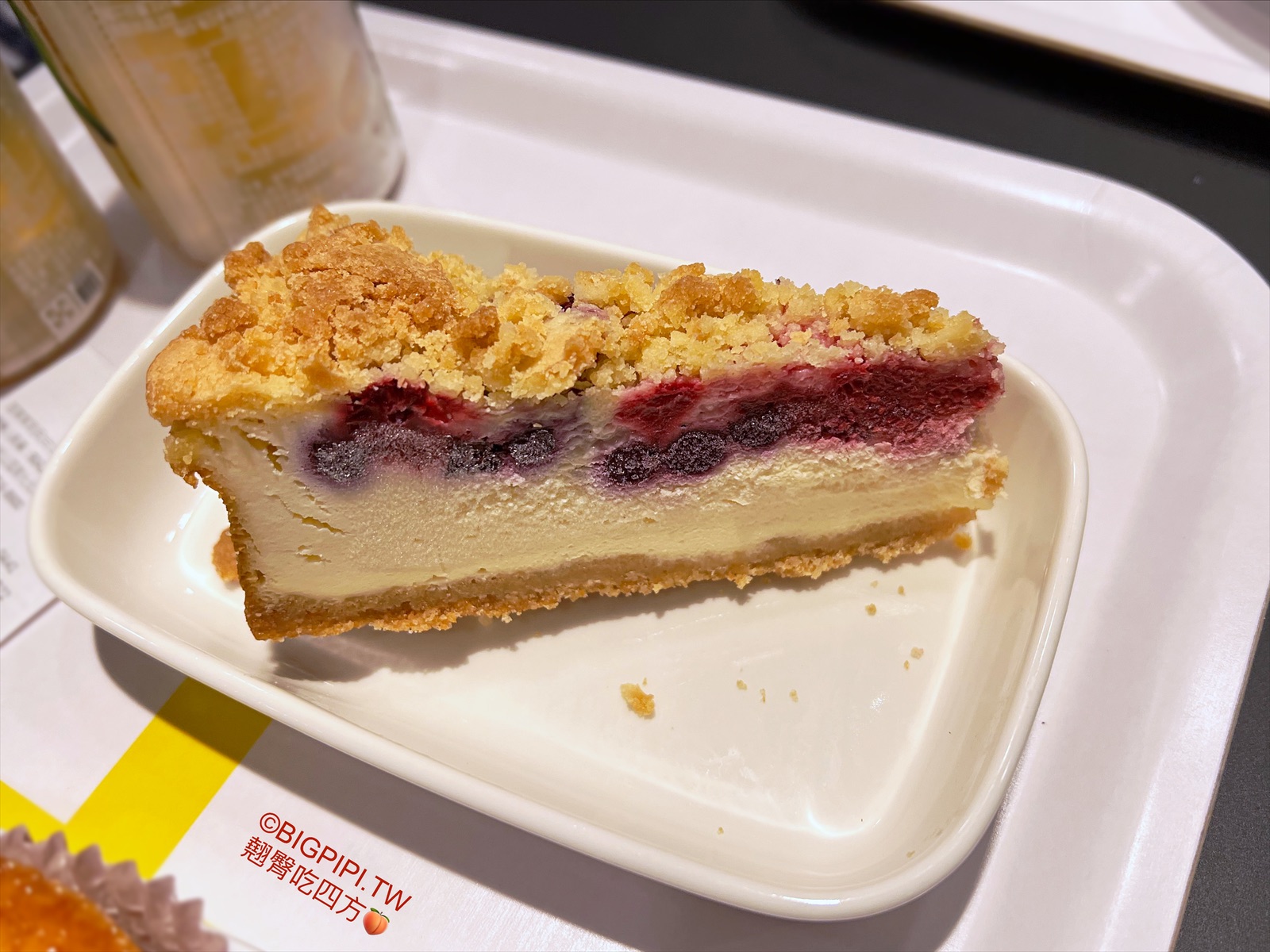 【小巨蛋美食】IKEA 瑞典餐廳，IKEA餐廳推薦 瑞典肉丸 鯊寶包（菜單） @翹臀吃四方