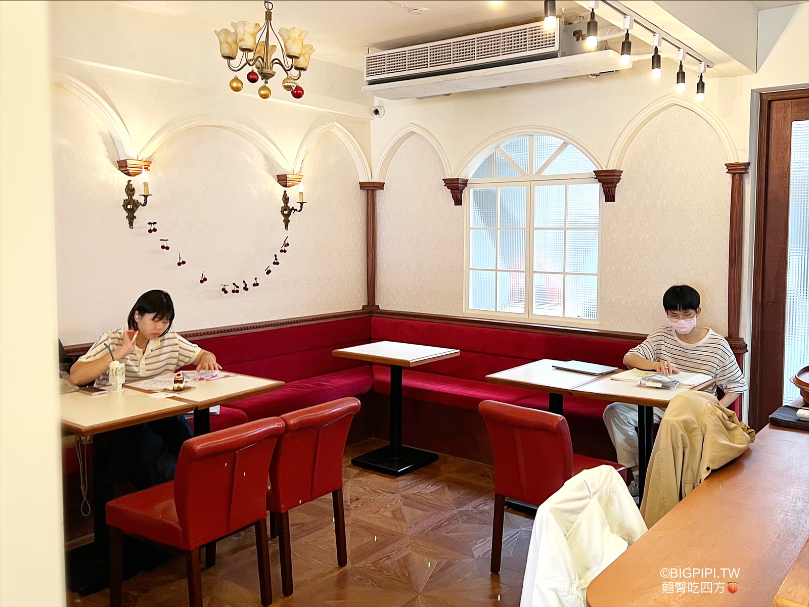 【南京復興站美食】喫茶小豆，台北咖啡廳推薦 日本昭和風咖啡廳（菜單） @翹臀吃四方